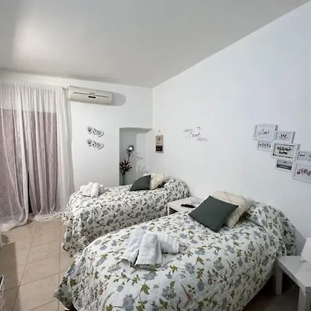 Apartment “da Concetta” *